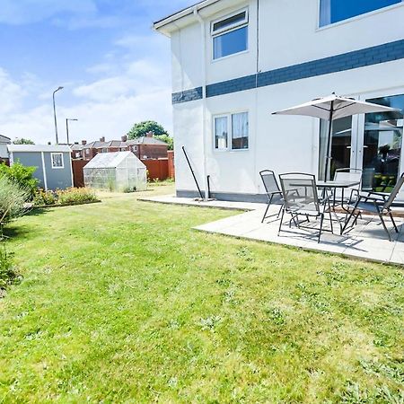 Beautiful 3 Bedroom Home, 10 Minutes Walk To Beach. Cleethorpes Exterior foto