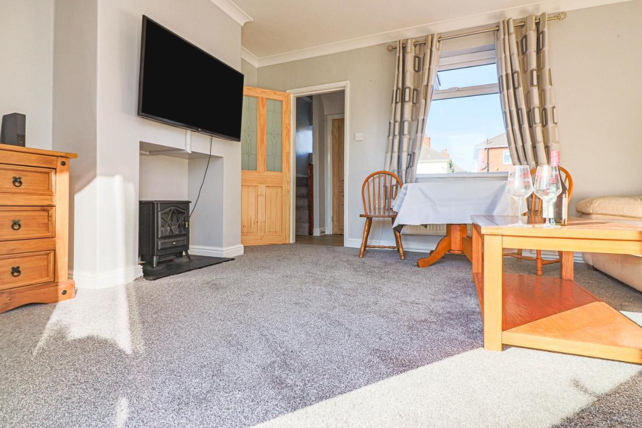 Beautiful 3 Bedroom Home, 10 Minutes Walk To Beach. Cleethorpes Exterior foto